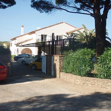Le Jardin De Neil Pensión Sainte-Maxime