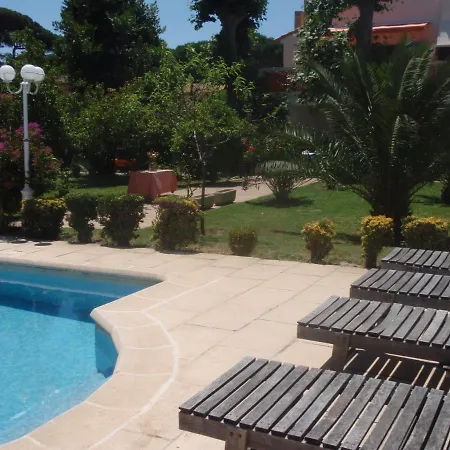Le Jardin De Neil
