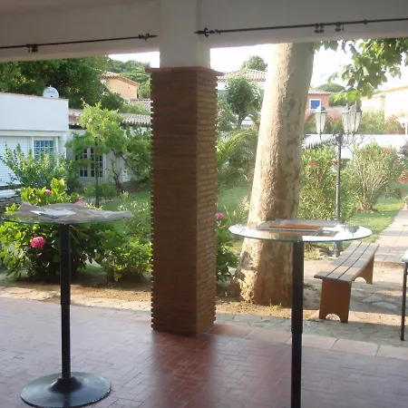 Le Jardin De Neil 3* Sainte-Maxime