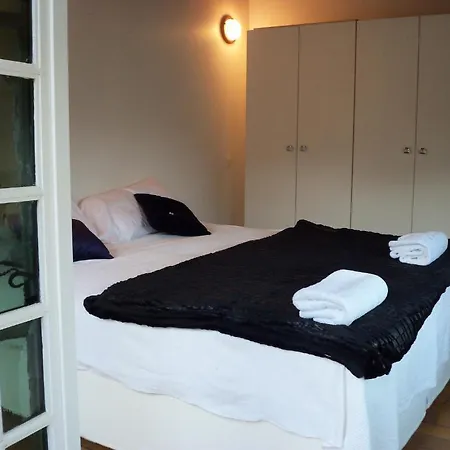 Le Jardin D Eden Pensión 4*
